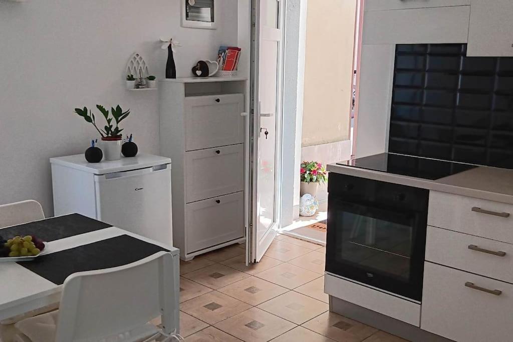 Lovely Apartment Morje - Koper Old Town מראה חיצוני תמונה